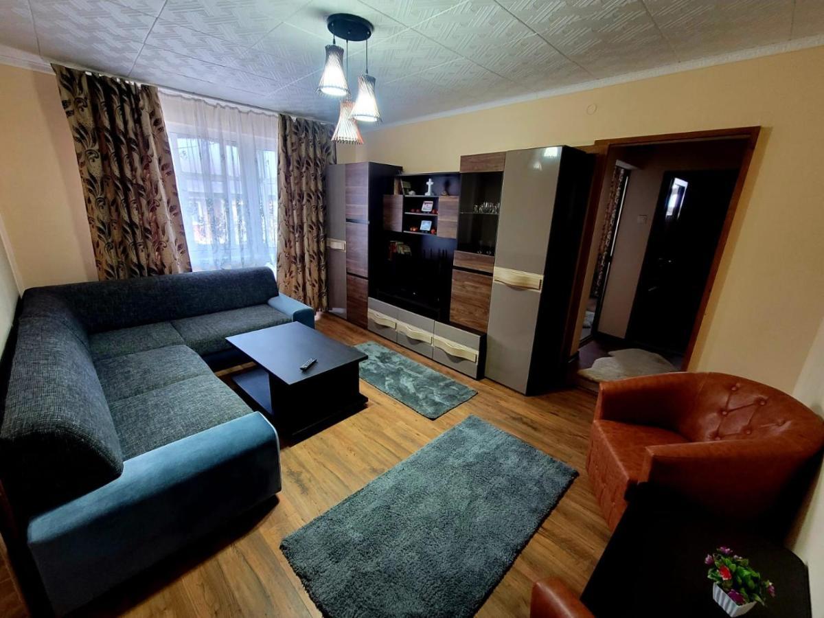 Apartament Bia Lupeni  Esterno foto